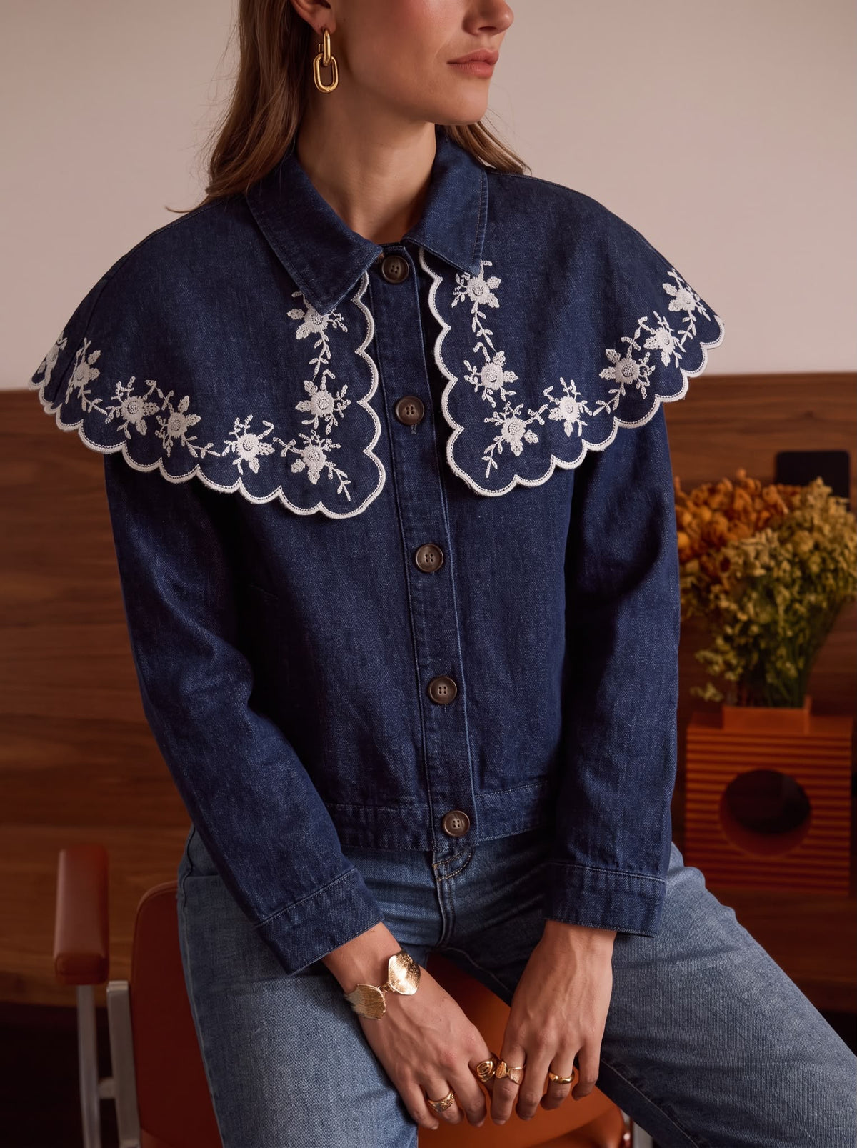 Veste en Jean Brodée Romantique Élégance Parisienne
