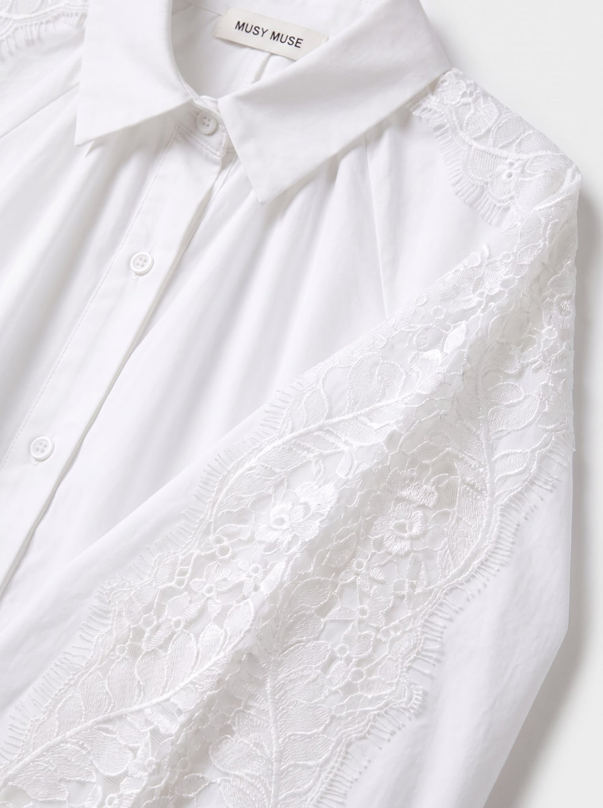 Chemise Dentelle Ballon
